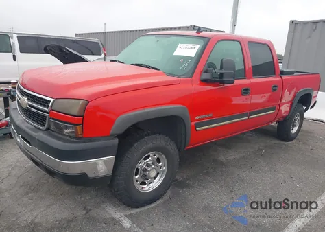 2006 Chevrolet Silverado 2500Hd Lt1 из США, поврежденный, VIN 1GCHC23U06F186794